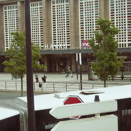 Dalikyda - Le Vintage - Opposite Le Havre Train Station